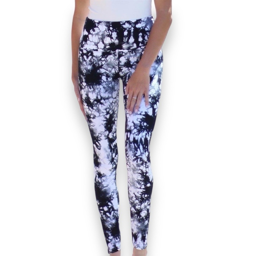 Black & White Tie-Dye High-Waist Leggings